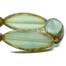 7x18mm Spindle Pale Green with Picasso Finish