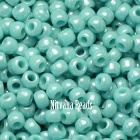 8/0 TOHO Round Turquoise Opaque-Lustered